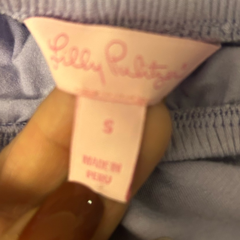 Lilly Pulitzer lavender Augustus Top  shoulder S 129 - Picture 6 of 8
